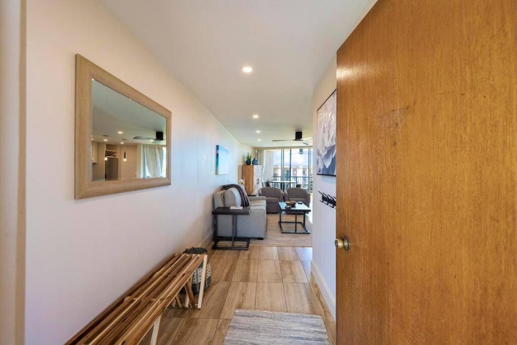 Hale Ono Loa 403- Top Floor, Ocean View, & Complete Modern Remodel Daire Kahana Dış mekan fotoğraf