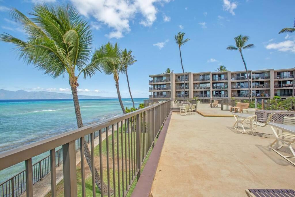 Hale Ono Loa 403- Top Floor, Ocean View, & Complete Modern Remodel Daire Kahana Dış mekan fotoğraf
